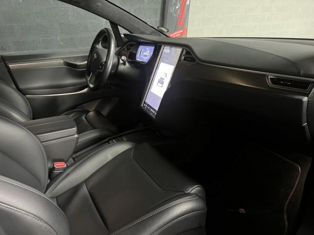 Model X image 8