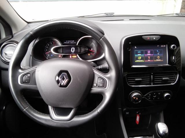 Clio image 6