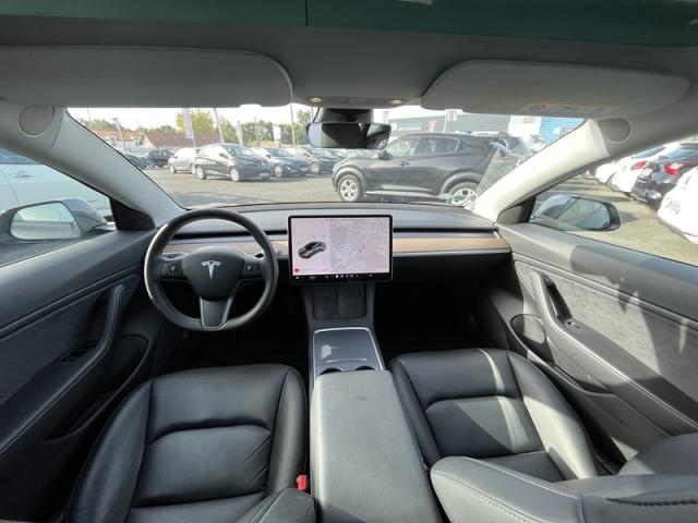 Model 3 image 2