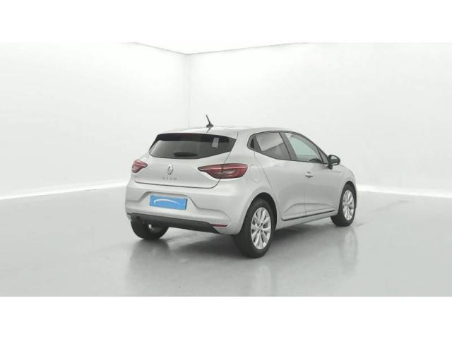 Clio image 6