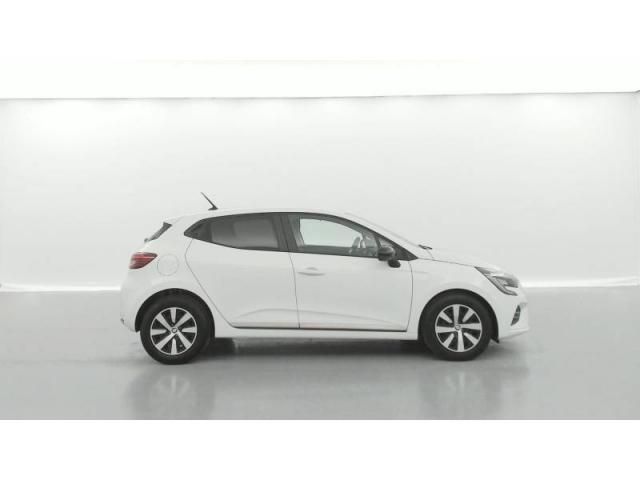 Clio image 6