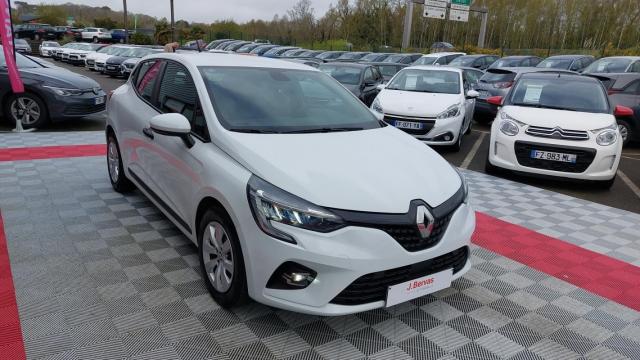 Clio image 6