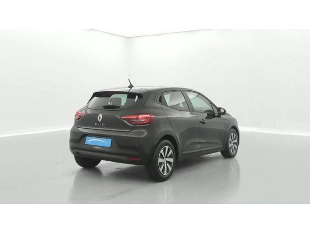 Clio image 3