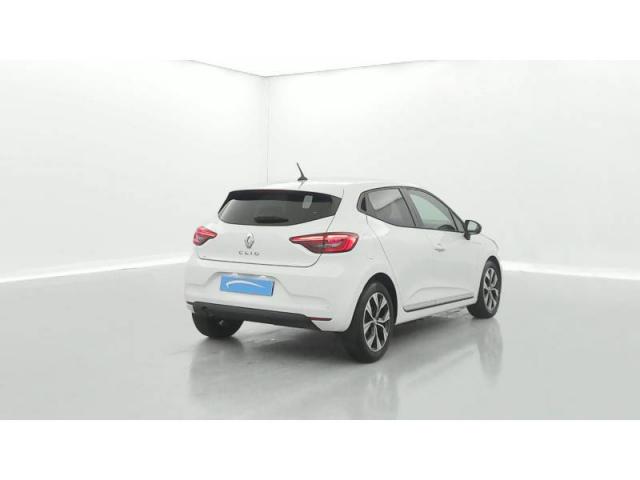 Clio image 7