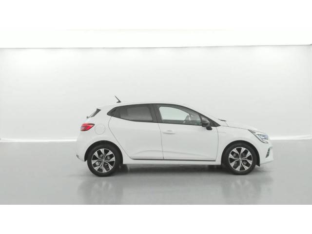 Clio image 1