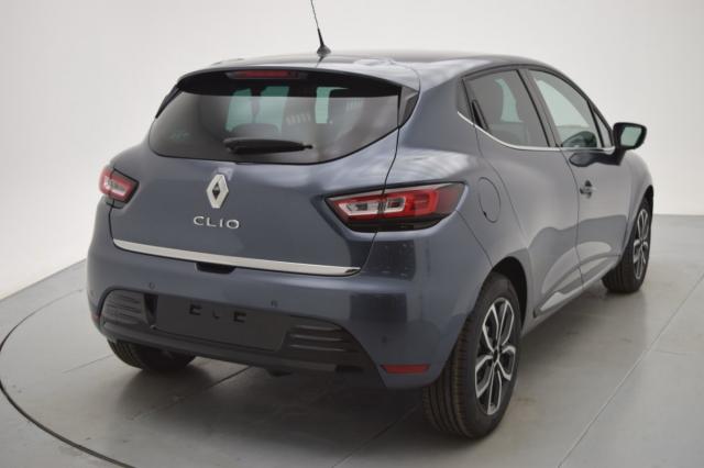 Clio image 11