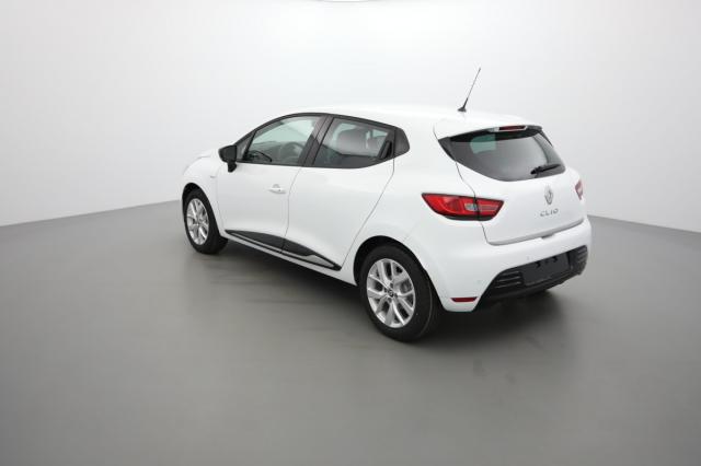 Clio image 6