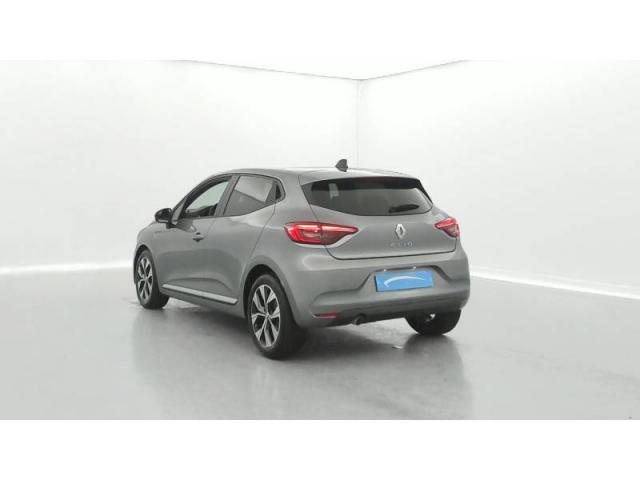 Clio image 1