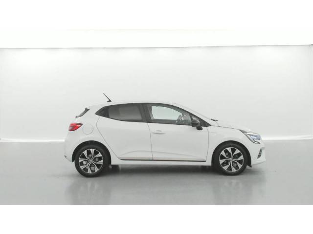 Clio image 5