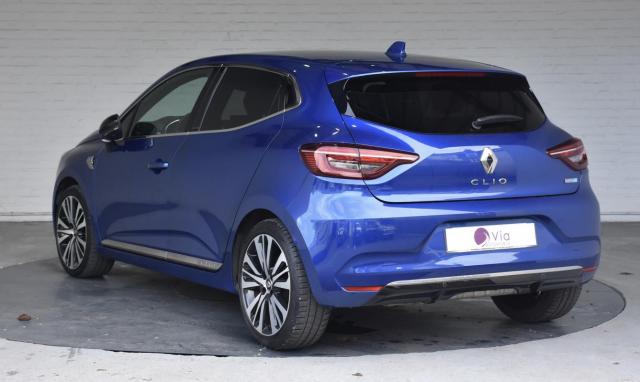 Clio image 1