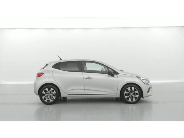 Clio image 1