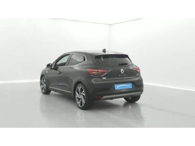 Clio image 9