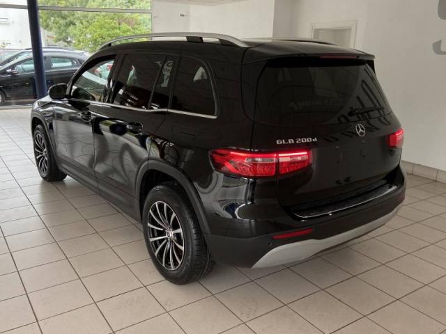 Mercedes Benz Glb image 1