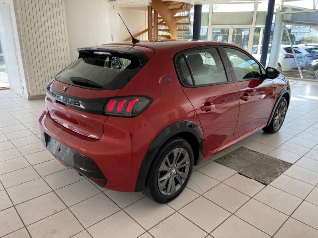 Peugeot 208 image 4
