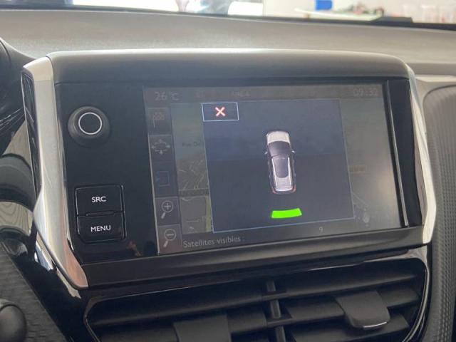 Peugeot 2008 image 3