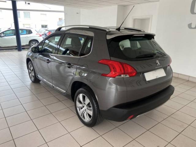 Peugeot 2008 image 9