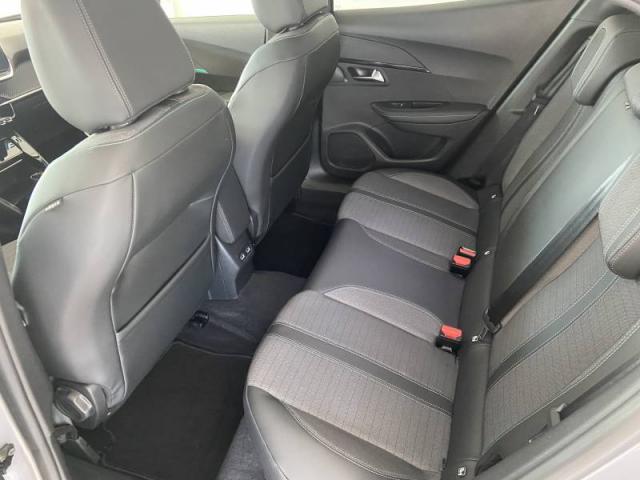 Peugeot 2008 image 5