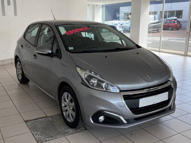 Peugeot 208 image 6