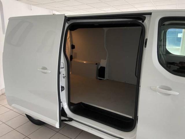 Peugeot Expert image 8