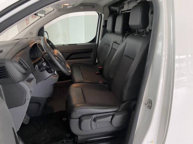 Peugeot Expert image 2