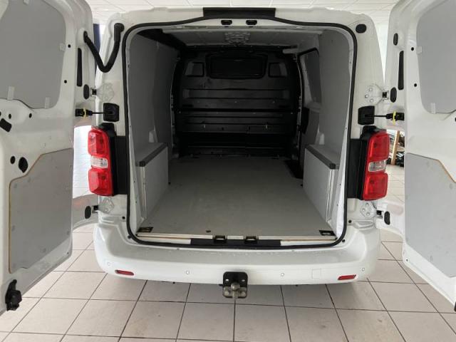 Peugeot Expert image 3