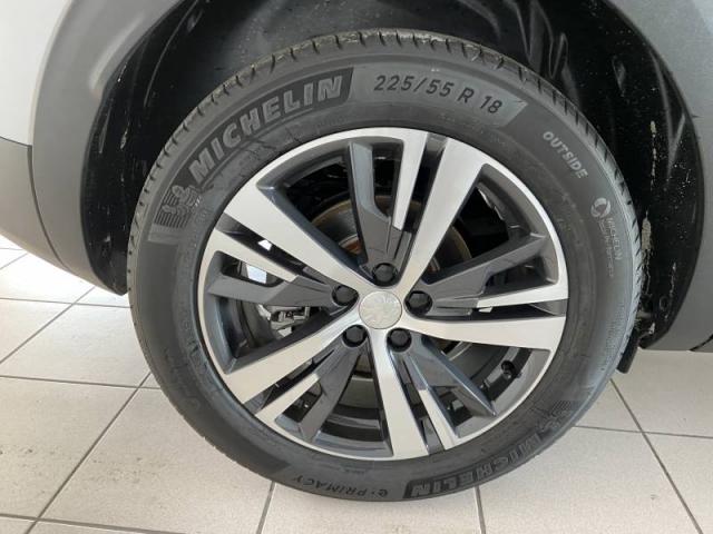 Peugeot 3008 image 9