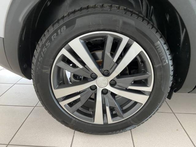 Peugeot 3008 image 8