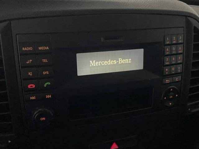 Mercedes Benz Vito image 8
