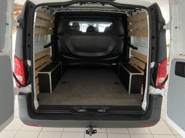 Mercedes Benz Vito image 5