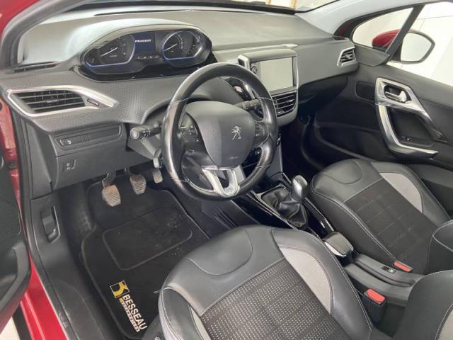 Peugeot 2008 image 1