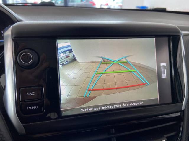 Peugeot 2008 image 3