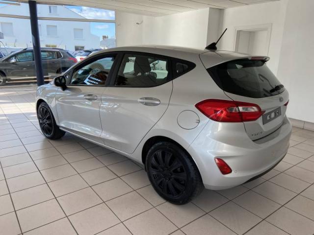 Ford Fiesta image 2