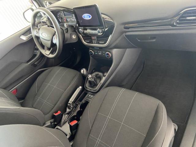 Ford Fiesta image 8