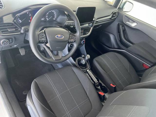 Ford Fiesta image 3