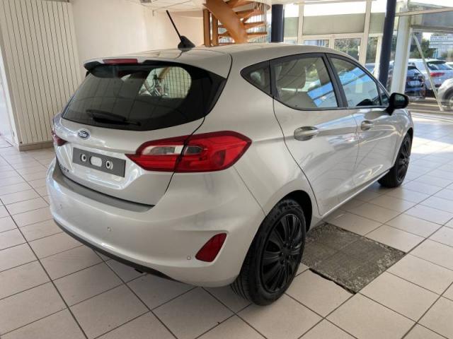 Ford Fiesta image 7
