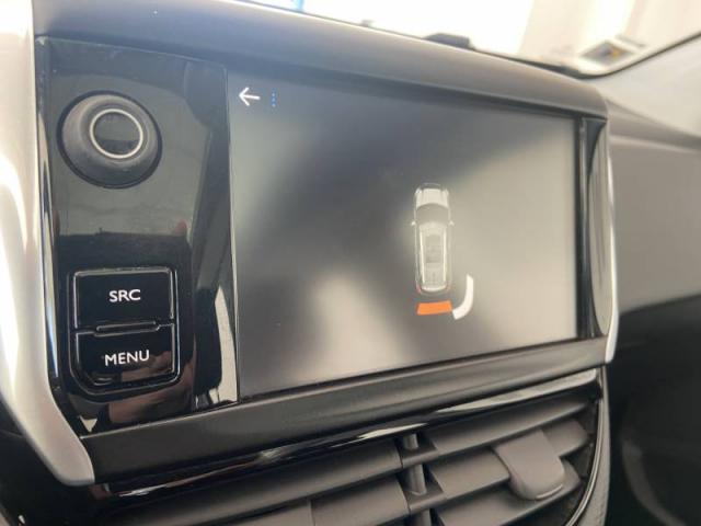 Peugeot 2008 image 6