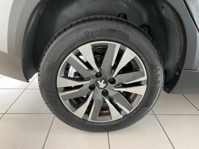 Peugeot 2008 image 5