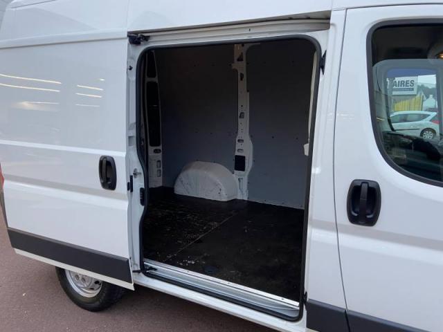 Peugeot Boxer image 4
