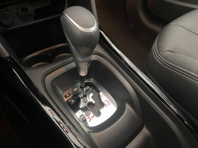 Peugeot 2008 image 2