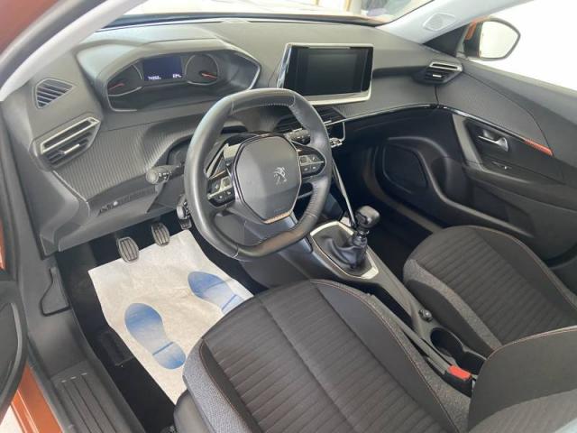Peugeot 2008 image 5
