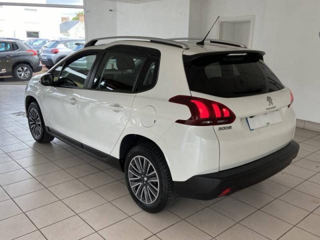 Peugeot 2008 image 4