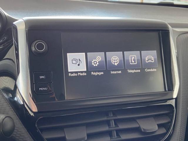 Peugeot 2008 image 4