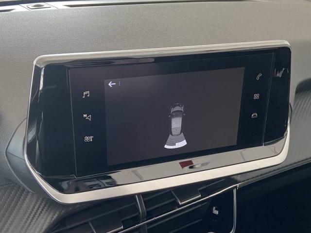 Peugeot 208 image 9