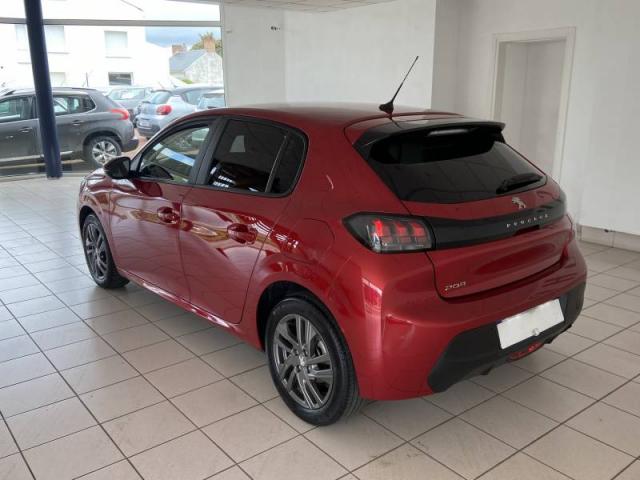 Peugeot 208 image 7