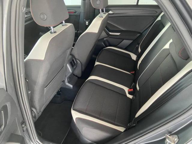 Volkswagen T-Roc image 2