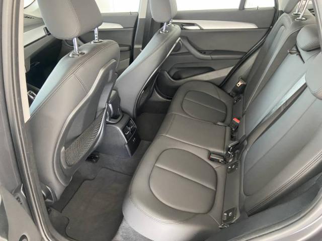 Bmw X1 image 8