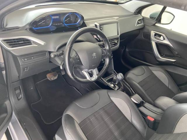 Peugeot 2008 image 9