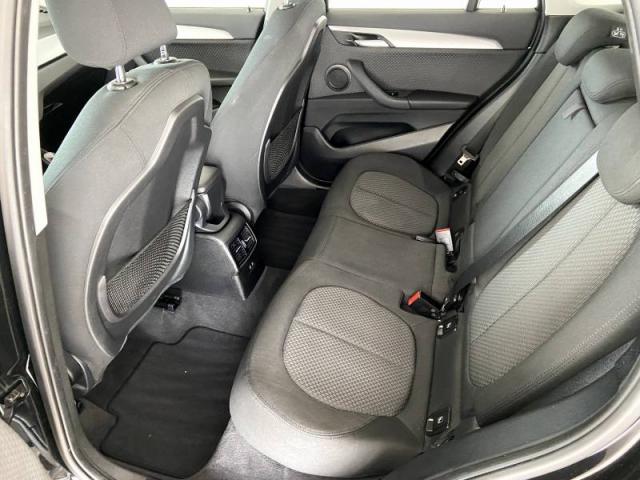 Bmw X1 image 2