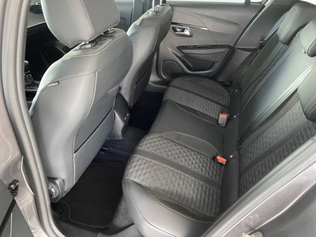 Peugeot 208 image 6