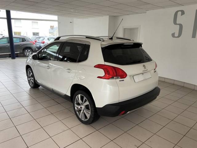 Peugeot 2008 image 1